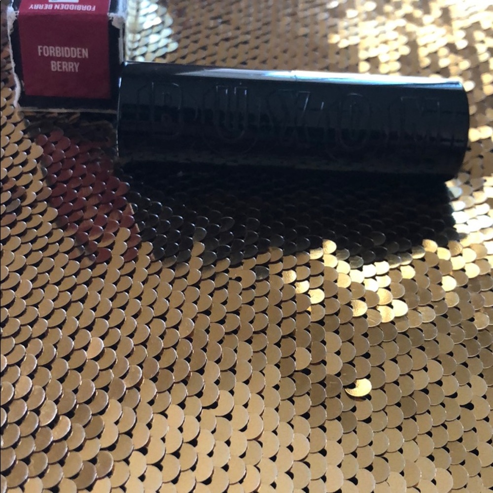 Buxom lipstick